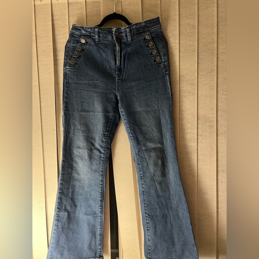 GAP Flare Women's Jeans in Classic Blue